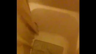 BBW cumming hard in the shower